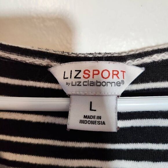 Liz Claiborne Horizontal stripe top - Picture 3 of 7